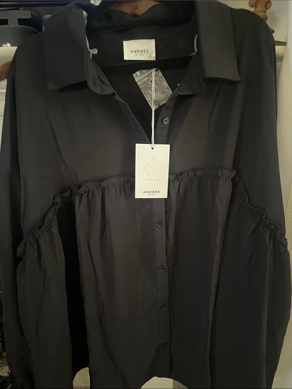 ANDREE BY UNIT Black Button-Up Shirt NWT 1X